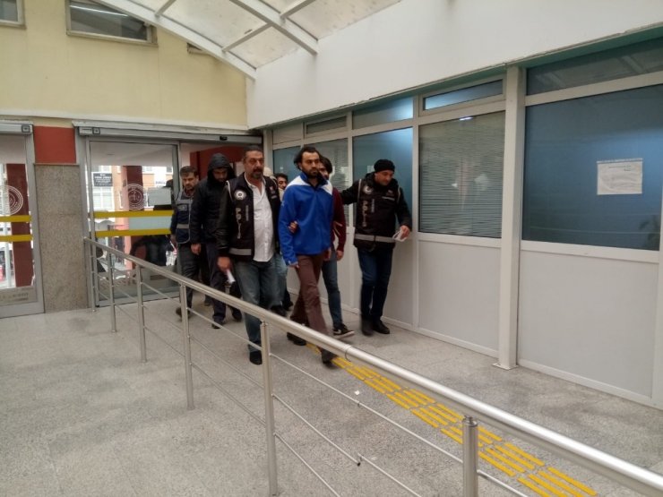 Kocaeli’de FETÖ/PDY şüphelisi 6 kişi adliyeye sevk edildi