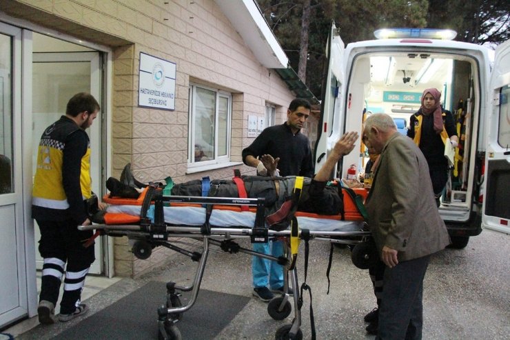 Kontrol çıkan araç şarampole uçtu: 1 yaralı