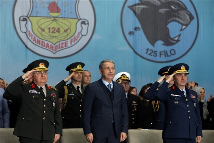 Milli Savunma Bakanı Akar: 