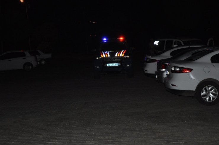 Alacak verecek kavgasında silahlar konuştu: 1 yaralı
