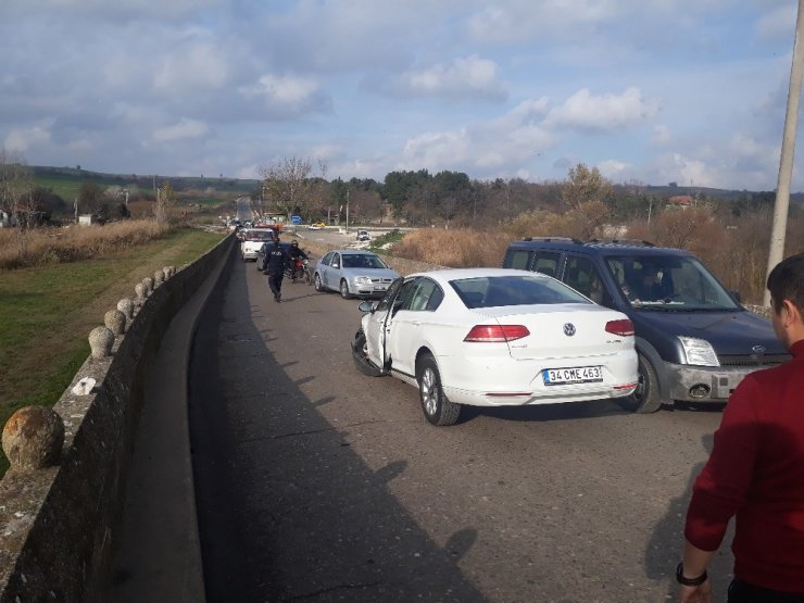 Edirne’de trafik kazası: 2 yaralı