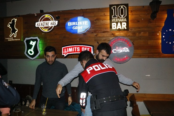 Adana kent genelinde asayiş uygulaması: 42 suçlu yakalandı