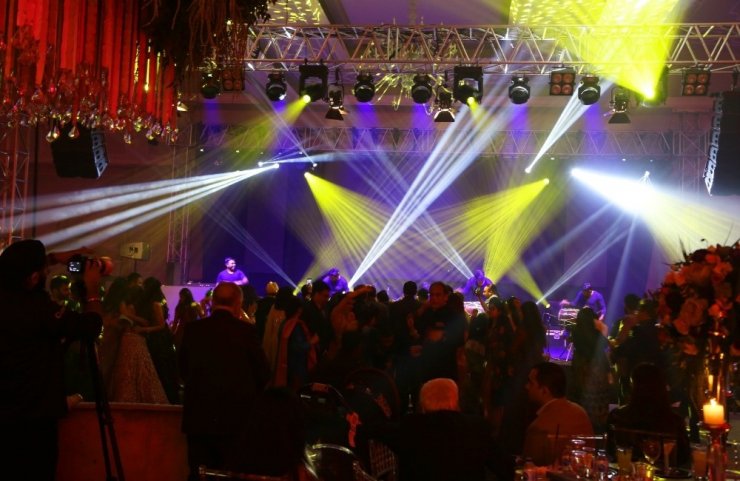 Antalya’da 3 gün 3 gece süren masalsı Hint düğünü