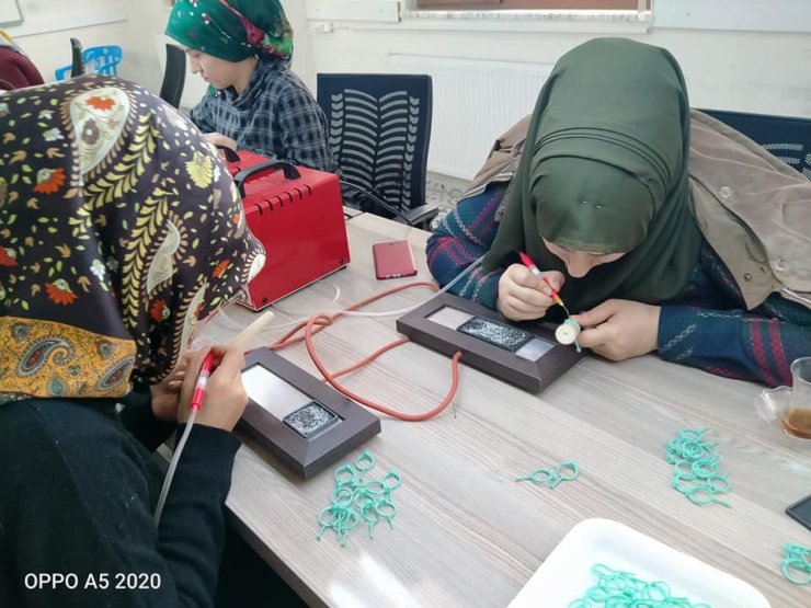 Sason’da gümüş işlemeciliği kadınların yeni gelir kapısı oldu