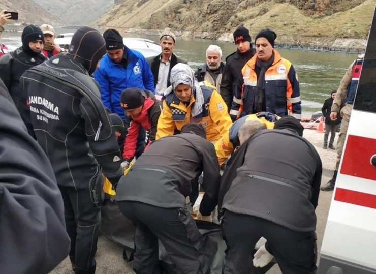 Nehire düşen sürücü 13 gündür aranıyordu, cansız bedenine ulaşıldı