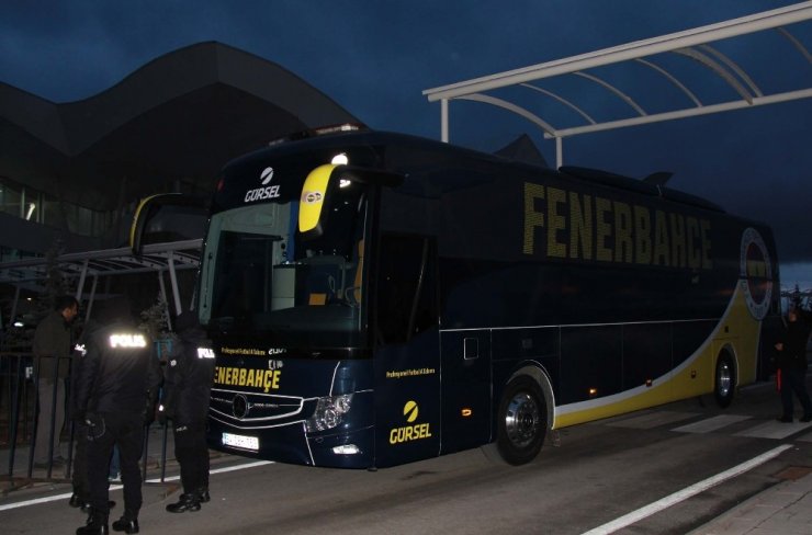 Fenerbahçe kafilesi Sivas’ta