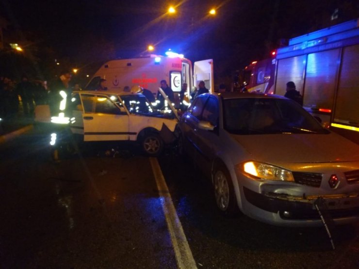 Trafik canavarının ehliyetsiz ve alkollü gece mesaisinde faciadan dönüldü
