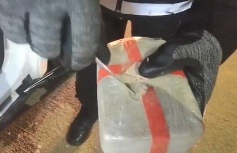 TEM Otoyolu’nda durdurulan araçtan 35 kilo eroin çıktı