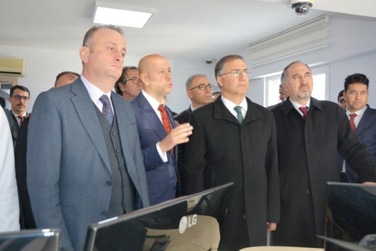 Bora: “Hedefimiz en iyi hizmeti sunmak”