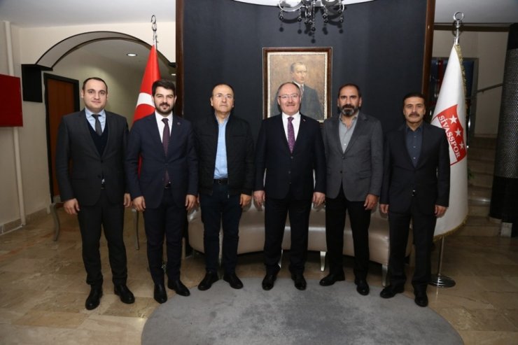 Başkan Bilgin’den Fenerbahçe maçı öncesi Sivasspor’a moral ziyareti