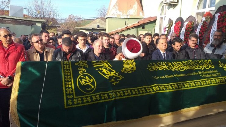 Kazada hayatını kaybeden motosikletli genç son yolculuğuna uğurlandı