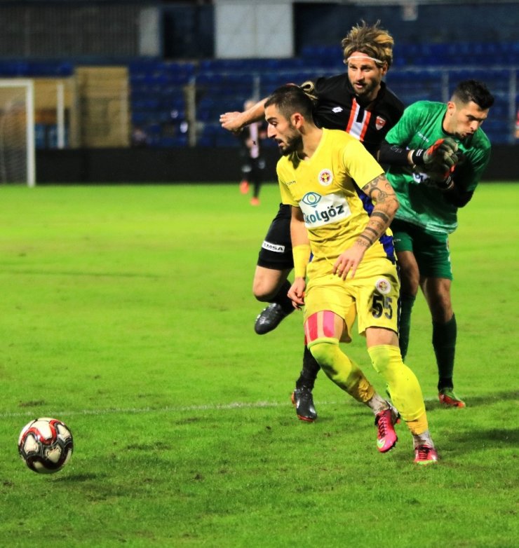 TFF 1. Lig: Adanaspor: 1 - Menemenspor: 3