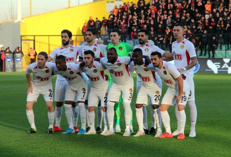 TFF 1. Lig: İstanbulspor: 1 - Eskişehirspor: 0