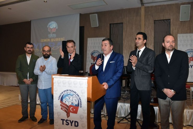 TSYD İzmir Şubesi üyeleri 2019’a veda etti