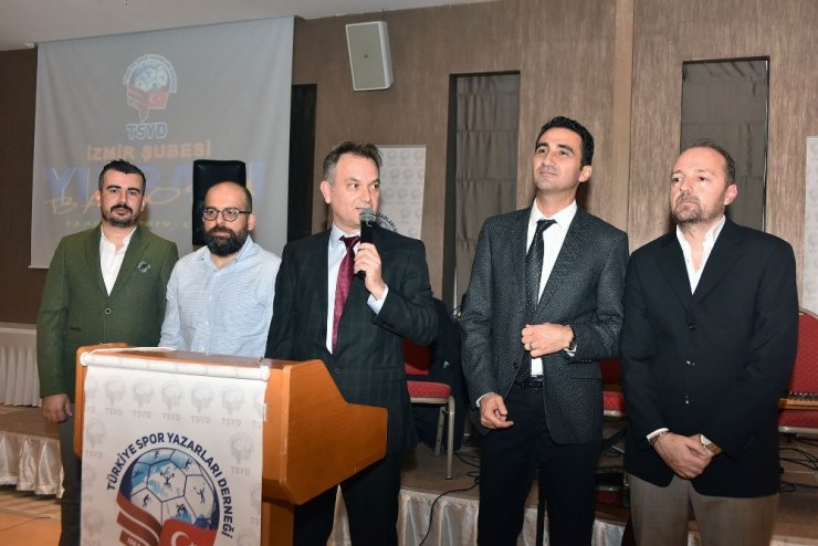 TSYD İzmir Şubesi üyeleri 2019’a veda etti