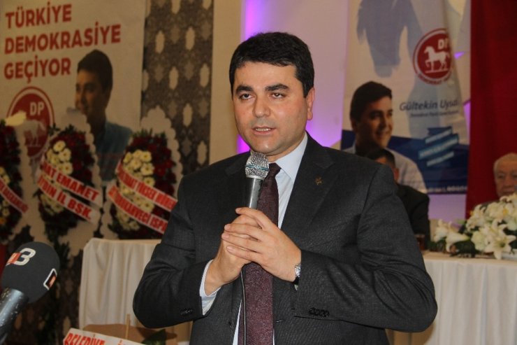 DP lideri Uysal Afyonkarahisar’da kongreye katıldı