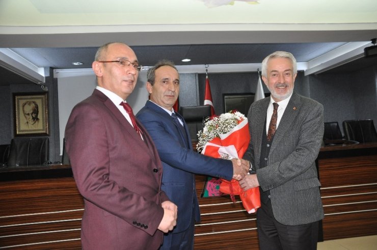 Başkan Başdeğirmen’nden amatöre destek
