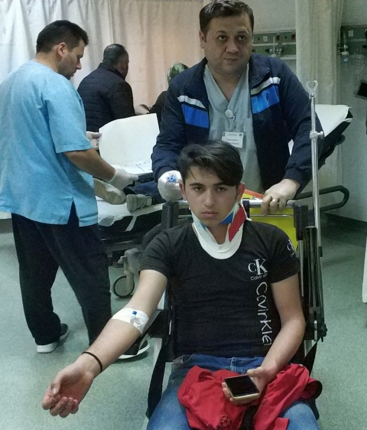 Samsun’da minibüs şarampole yuvarlandı: 4 yaralı
