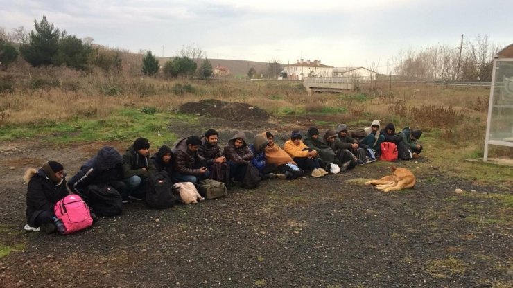 Tekirdağ’da 26 kaçak göçmen yakalandı