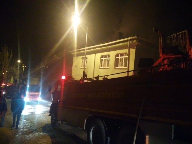 Amasya’da ev yangını