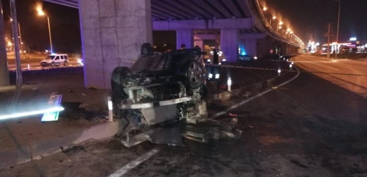 Kavşağın beton blokları 3 kişiye mezar oldu