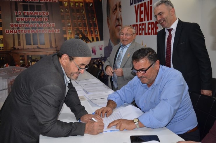 Gerze’de AK Parti delege seçimleri