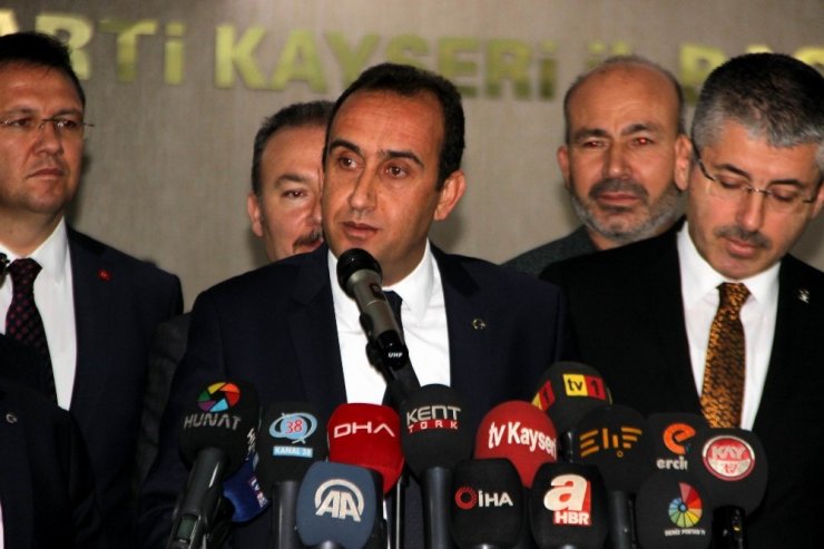 İYİ Partili Belediye Başkanı AK Parti’ye geçti