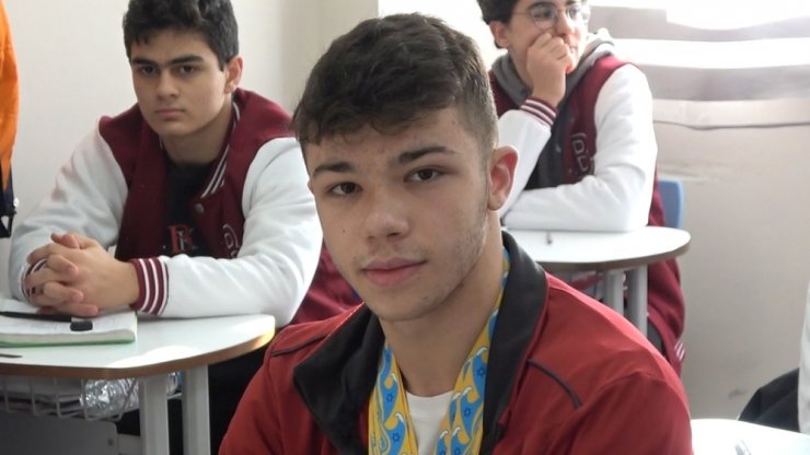 Avrupa şampiyonu genç halterci Kurnaz’ın şimdiki hedefi 2020 dünya şampiyonası