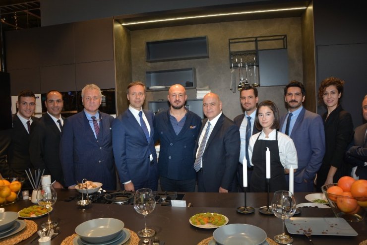 Siemens Ev Aletleri’nden İzmir’e iki yeni "deneyim" mağazası