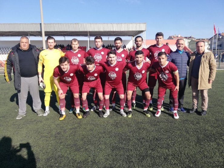 Muratlı Belediyespor kazanmasını bildi