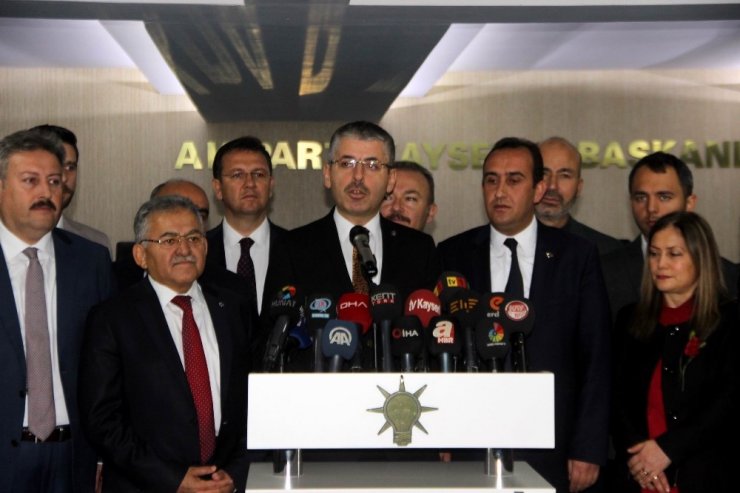 İYİ Partili Belediye Başkanı AK Parti’ye geçti