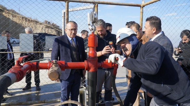 Siirt’te günde 700 varil ham petrol çıkarılıyor