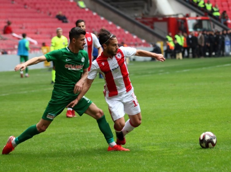 Samsunspor kaleye duvar ördü