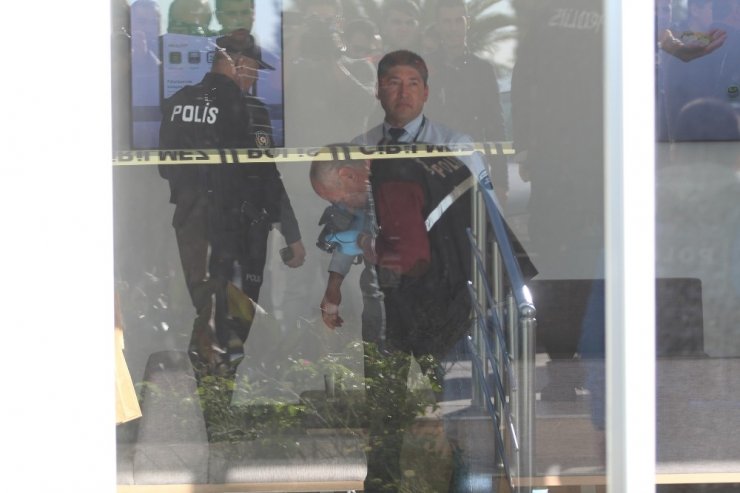 Antalya’daki banka soyguncusu dolandırıldığı için dikkat çekmek istemiş