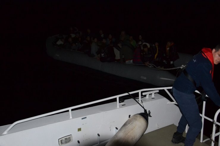 Kuşadası’nda 47 düzensiz göçmen yakalandı