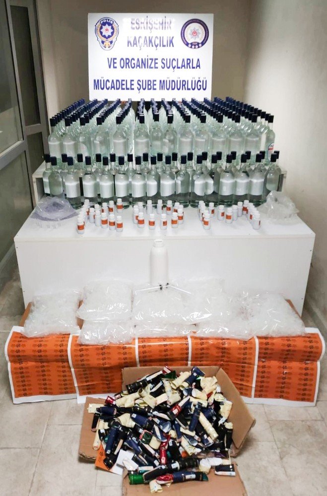 Yılbaşı öncesinde 368 litre etil alkol ele geçirildi