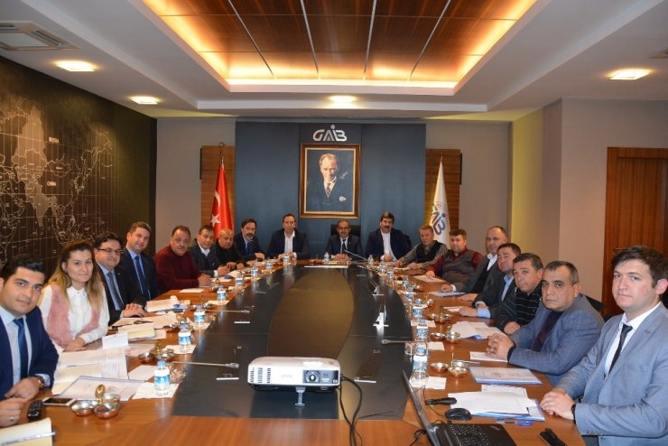 Halı sektörü 12 ayın ihracat şampiyonu