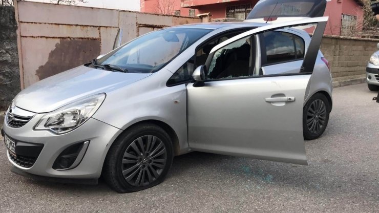 Polis aracına çarpıp kaçan hırsızlık şüphelisi cezaevine gönderildi