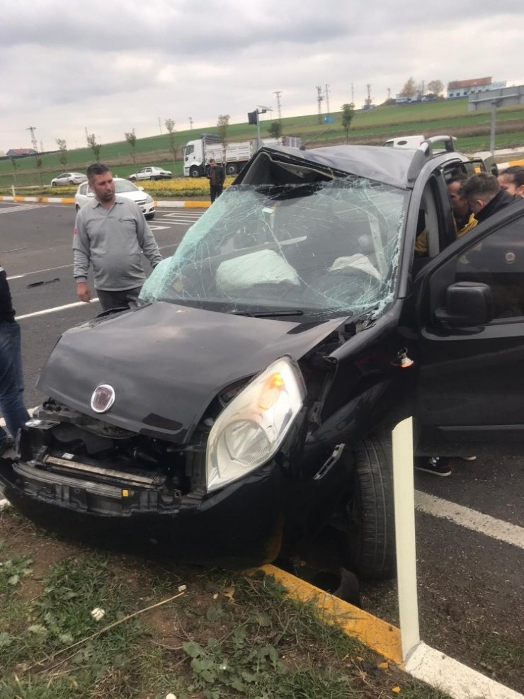 Tekirdağ’da tır ile ticari araç çarpıştı: 1 yaralı