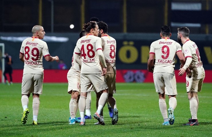 Ziraat Türkiye Kupası: Tuzlaspor: 0 - Galatasaray: 3 (İlk yarı)
