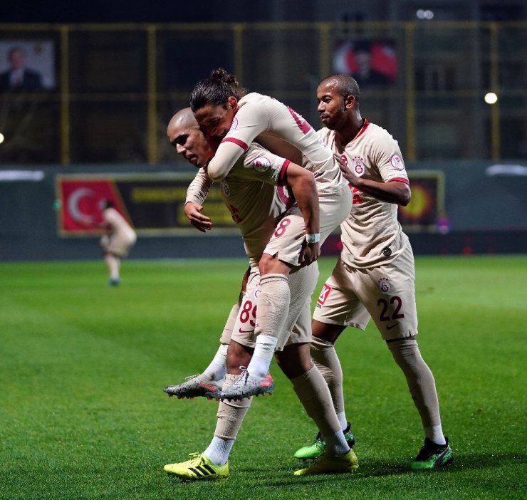 Ziraat Türkiye Kupası: Tuzlaspor: 0 - Galatasaray: 3 (İlk yarı)