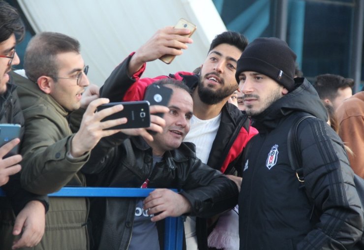 Beşiktaş’a Erzincan’da coşkulu karşılama