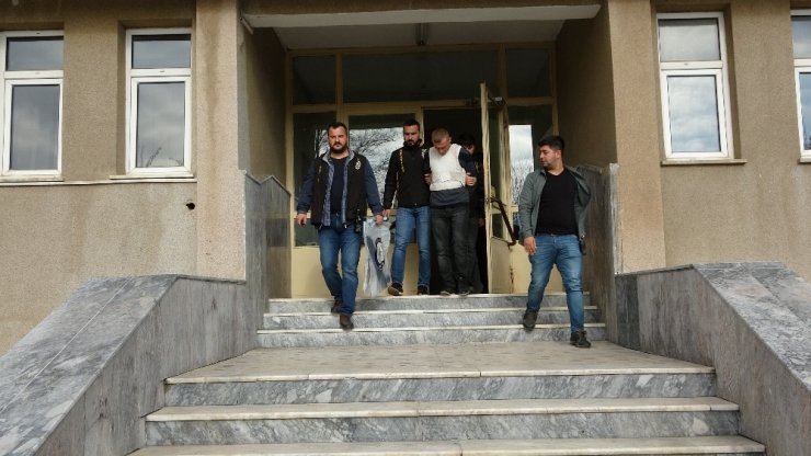 Sokak ortasındaki cinayetin zanlısı tutuklandı