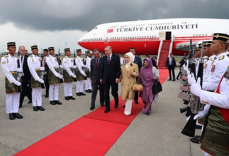Cumhurbaşkanı Erdoğan Malezya’da