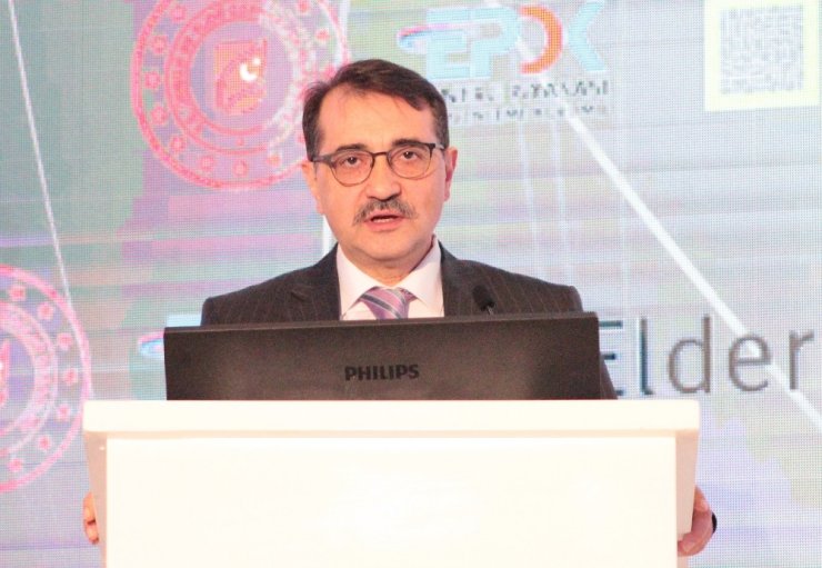 Bakan Dönmez: “Üç aşamalı kum havuzu modelinin Türkiye modeline ihtiyacımız var”