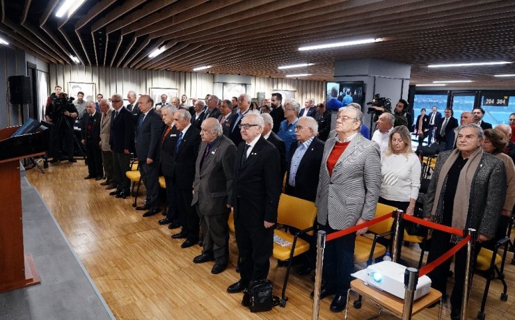 Eşref Hamamcıoğlu: "Bunun altından hiç kimse kalkamaz"