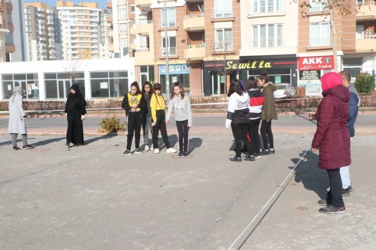 Bocce’de kupalar sahiplerini bulmaya devam ediyor