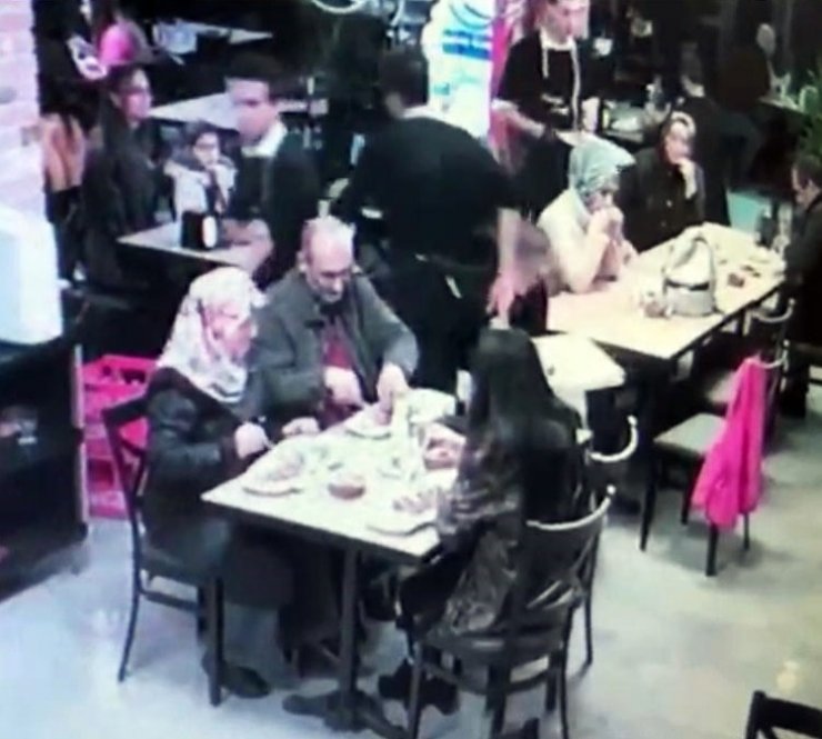 Sakarya’da akıl almaz olay kamerada