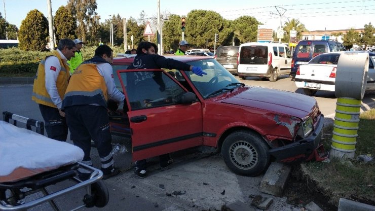 Samsun’da otomobiller çarpıştı: 1 yaralı