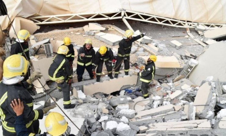 Suudi Arabistan’da üniversitenin duvarı çöktü: 2 ölü, 13 yaralı
